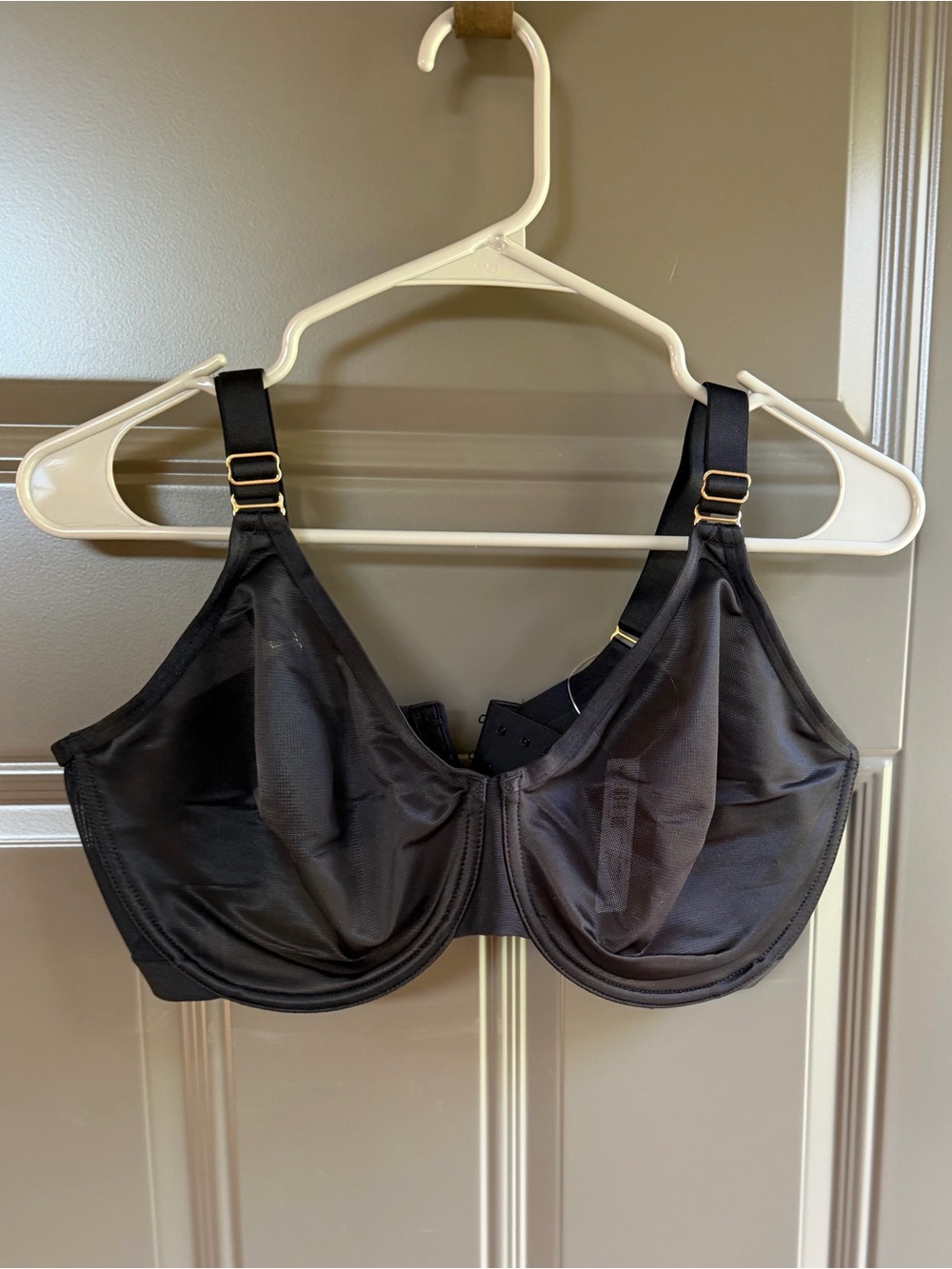 NWT Soma Unbelievable Minimizer Bra for Women, Size 40DD
